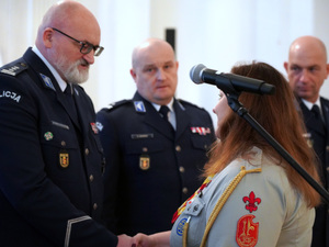 Spotkanie Wigilijne i Betlejemskie Światło Pokoju w Komendzie Stołecznej Policji