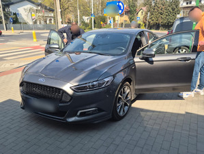 Wyłudzał towar z przesyłek, bo miał problemy finansowe