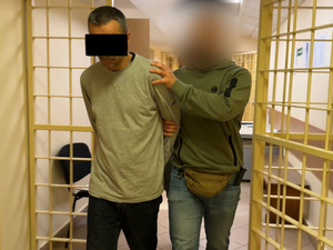 Jako „agent CBA” rzekomo rozpracowywał grupę oszustów