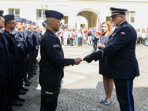 Nowo przyjęci policjanci złożyli ślubowanie