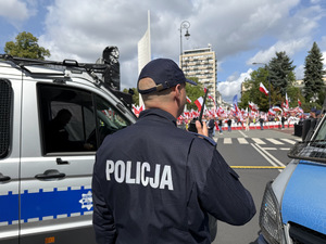 Policyjne zabezpieczenie uroczystości zaprzysiężenia Prezydenta Rzeczpospolitej Polskiej - wideorelacja