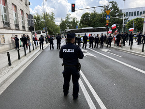 Policyjne zabezpieczenie uroczystości zaprzysiężenia Prezydenta Rzeczpospolitej Polskiej - wideorelacja