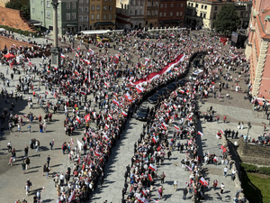 Policyjne zabezpieczenie uroczystości zaprzysiężenia Prezydenta Rzeczpospolitej Polskiej - wideorelacja