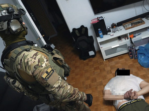 Do aresztu za usiłowanie wymuszenia rozbójniczego