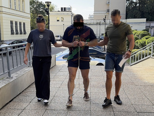 Narkotykowa transakcja przerwana przez stołecznych policjantów