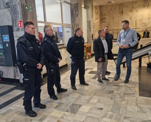 Wspólne szkolenie służb w Szpitalu Bielańskim