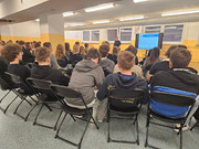 Spotkanie z młodzieżą i promocja zawodu policjanta