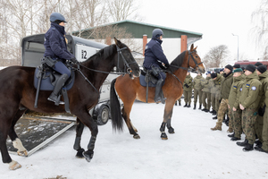 Wizyta uczniów Akademickiego Liceum Ogólnokształcącego w Białej Podlaskiej o profilu mundurowym w Komendzie Stołecznej Policji