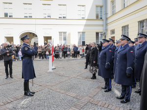 Ślubowanie nowo przyjętych policjantów w Komendzie Stołecznej Policji