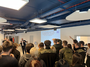 Zdjęcia: Dzień otwarty dla uczniów klas mundurowych na Uniwersytecie WSB Merito Warszawa