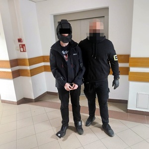 Nożownik z tramwaju tymczasowo aresztowany - grozi mu do 20 lat więzienia