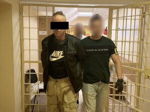Próbę odebrania przesyłek z wyłudzonymi telefonami udaremnili stołeczni policjanci