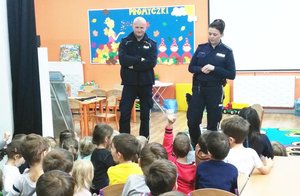 Policjanci spotkali się z przedszkolakami na Wilanowie