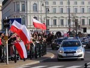Obchody Narodowego Święta Niepodległości w Warszawie 11.11.2019 rok, policyjne zabezpieczenie uroczystości na Placu Piłsudskiego