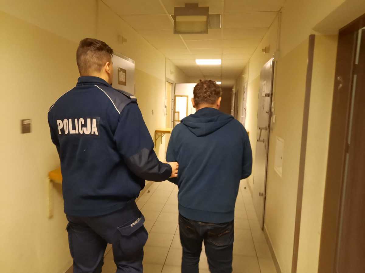 Pościg za kierowcą Maserati - Aktualności - Komenda Stołeczna Policji