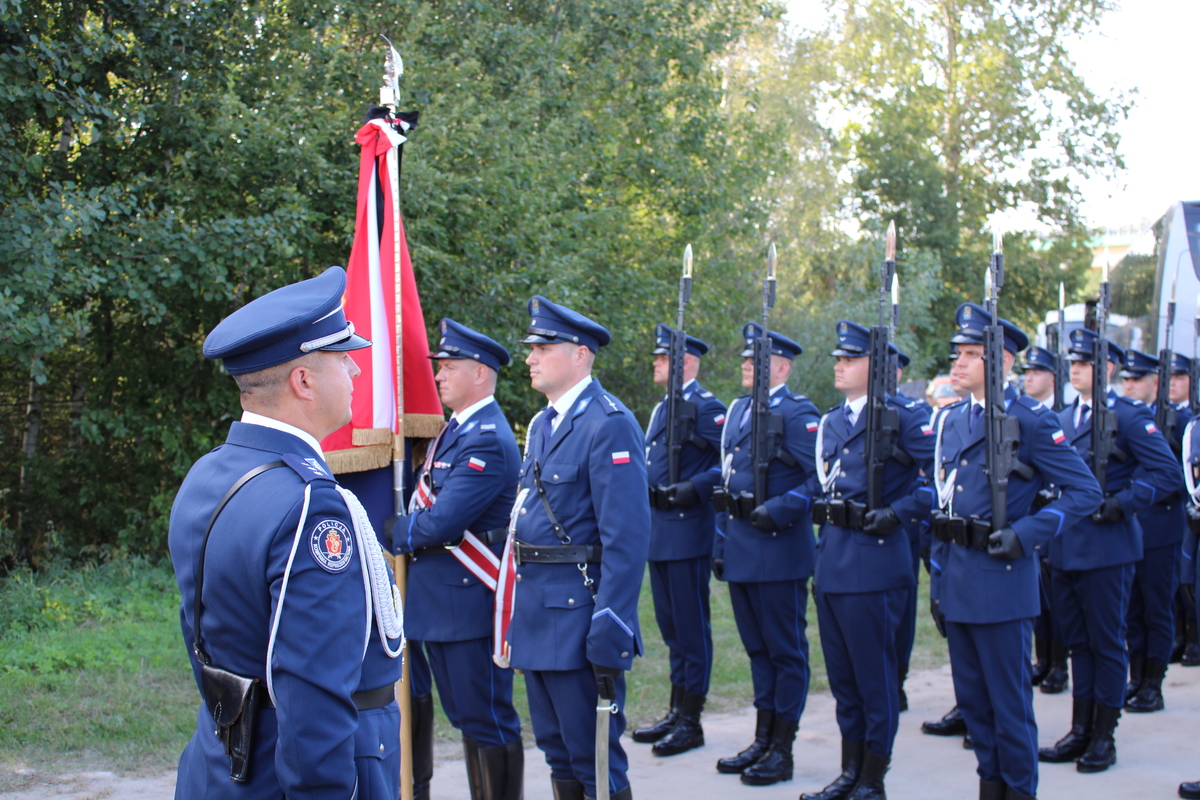 Uroczystość Pogrzebowa Policjanta Oddziału Prewencji Policji W ...