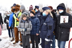 wizyta policjantów w ZSSP w Ostrówka