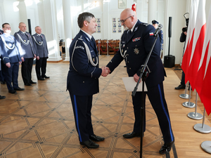 Komendant KPPL Warszawa Okęcie otrzymał akt mianowania na stopień inspektora Policji