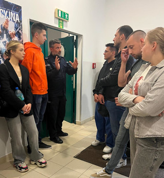 pomieszczenie dla osób zatrzymanych