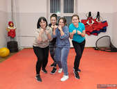 Kurs samoobrony dla kobiet – uczymy, jak sobie poradzić w sytuacji zagrożenia